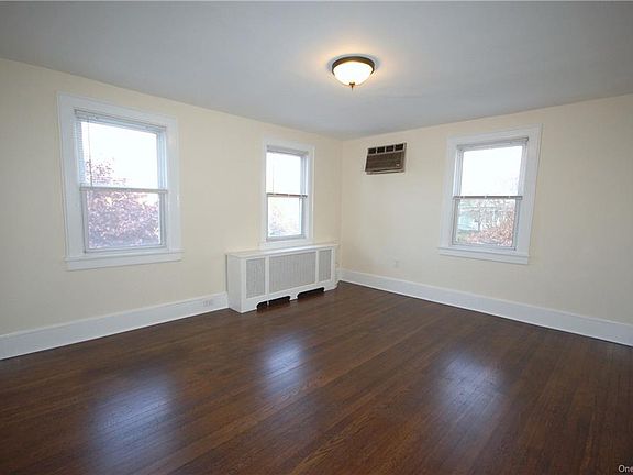 5th image of 216 Maple Ave Floor 2