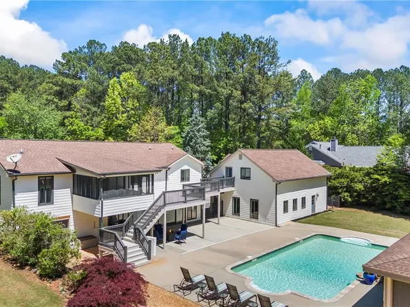 345 Etheridge Rd, Auburn, GA 30011