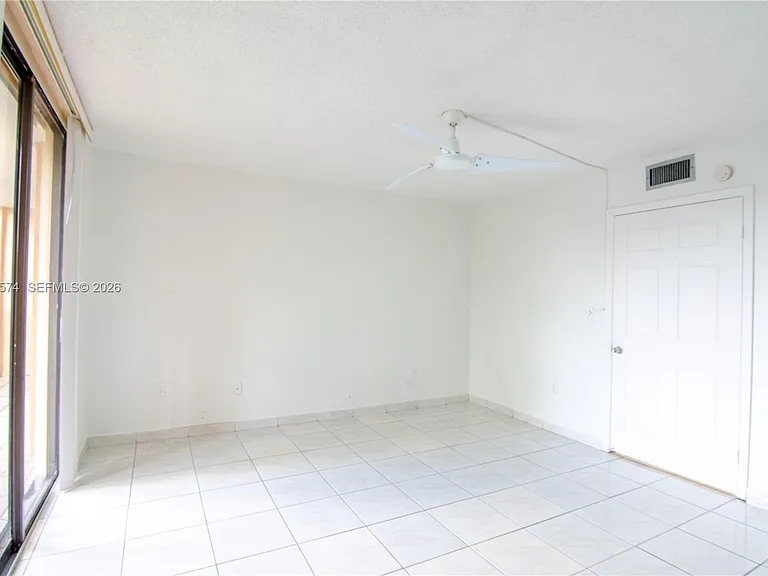 8600 SW 133rd Avenue Rd #320 — Photo 11
