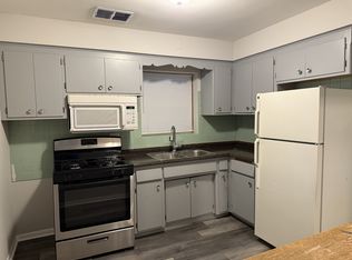 7106 W 16th St, Berwyn, IL 60402