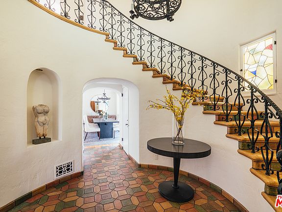 4th image of 2751 Forrester Dr