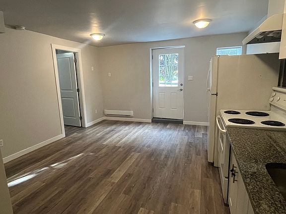 2nd image of 1501 Stayte Rd