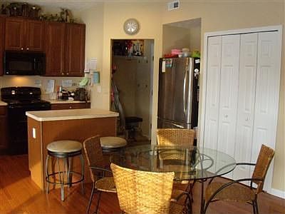 3rd image of 2373 Gerard Ct
