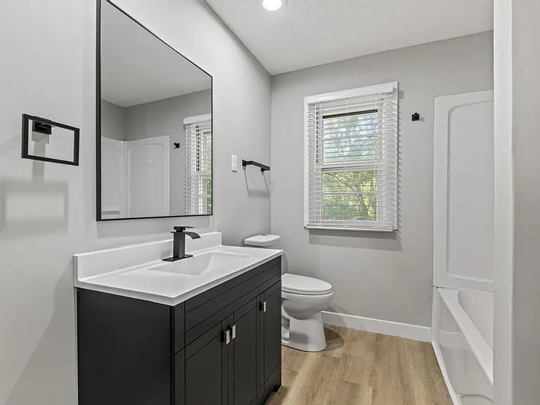 7214 Northridge Dr — Photo 11