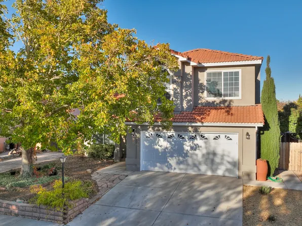 4605 Mesa Encantada Ct NW, Albuquerque, NM 87120