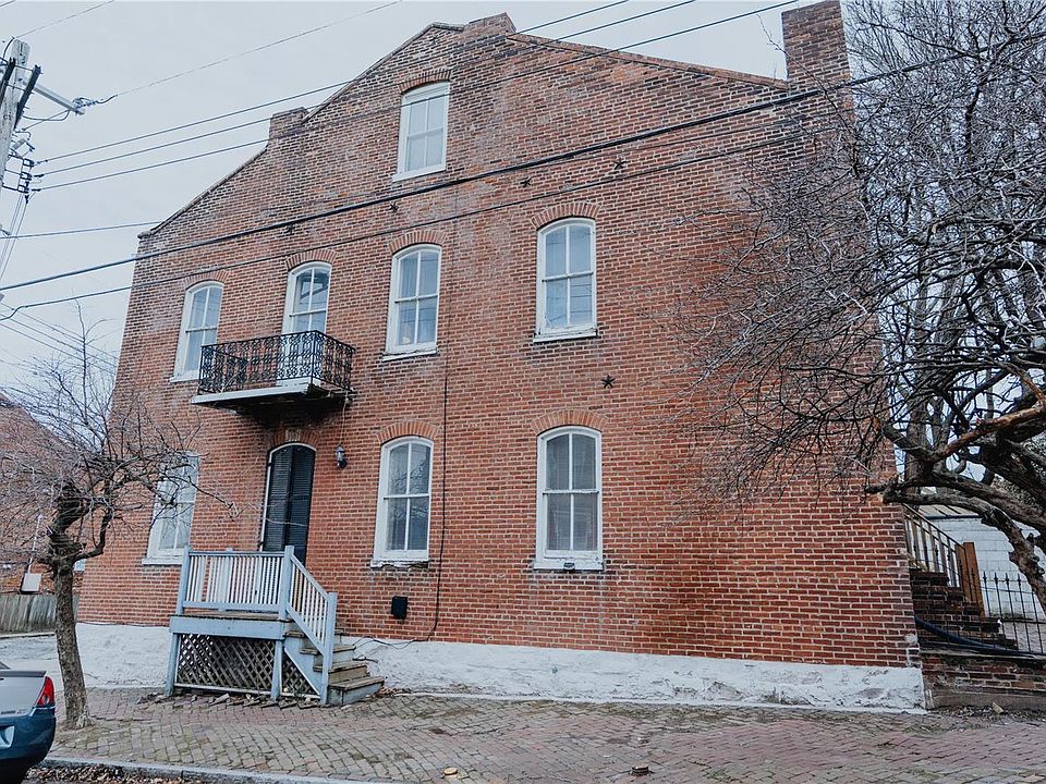 1st image of 716 Soulard St