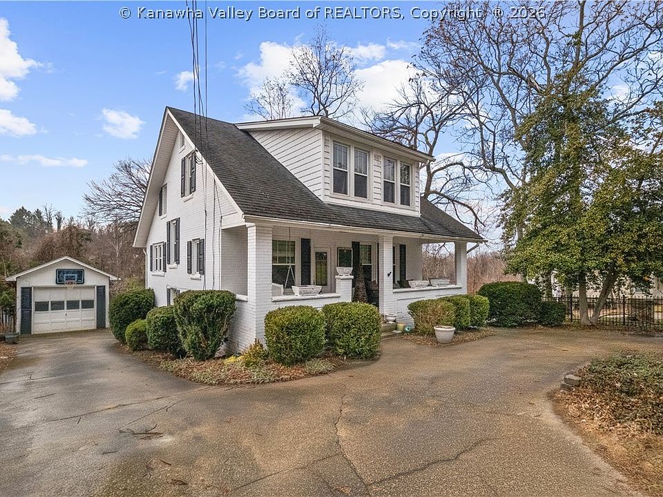 1st image of 234 Oakwood Rd