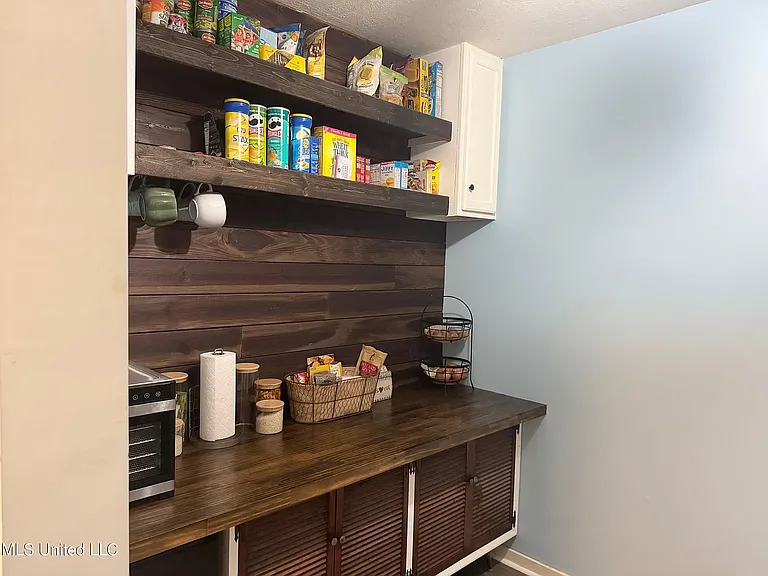 89 Twin Oaks Dr — Photo 17
