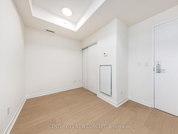 2nd image of 51 E Liberty St #1310