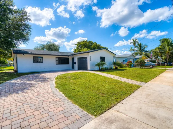 1623 N 29th Court, Hollywood, FL 33020