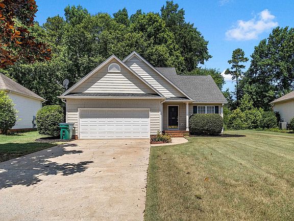 2nd image of 149 Kingsley Park Dr