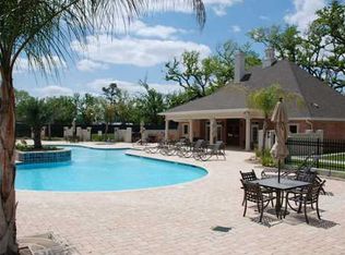 625 Camellia Pointe Blvd, Ocean Springs, MS 39564