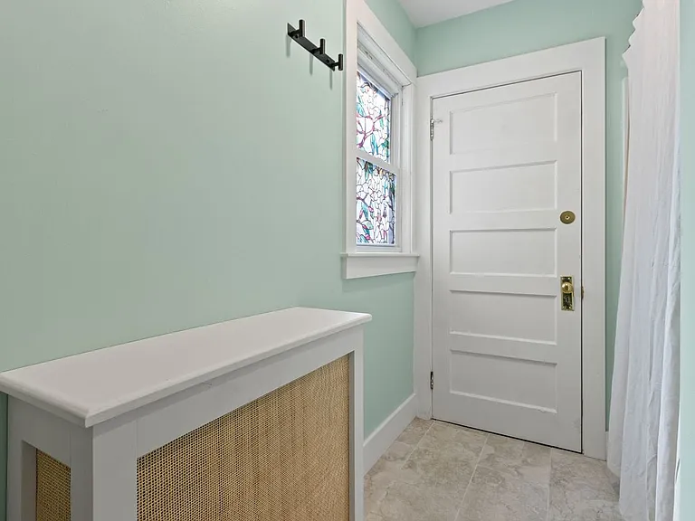36 Pool St #36 — Photo 7