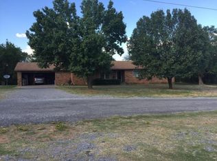111 Kali Inla Ave, Hartshorne, OK 74547