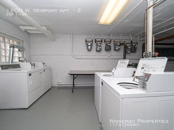 4th image of 1200 W Newport Ave