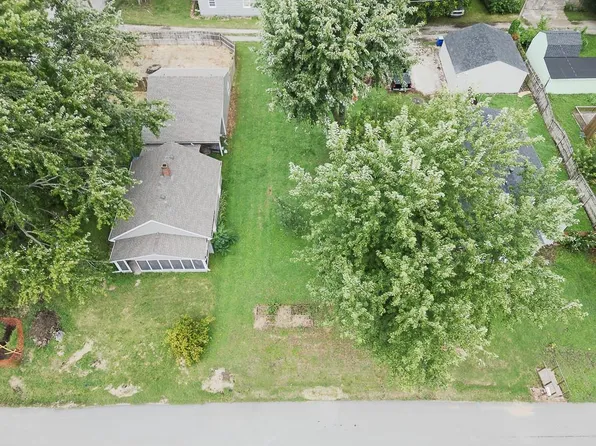 603 Newton St, Kansas City, KS 66111
