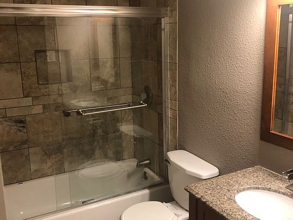 5th image of 1803 W Gramercy Pl APT 1K