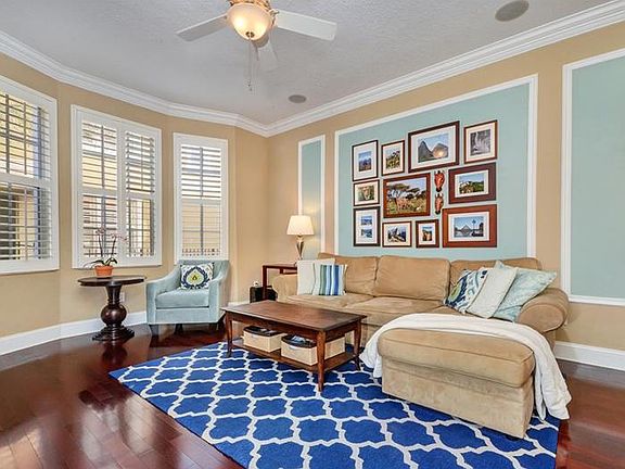 3rd image of 2414 Victoria Gardens Ln