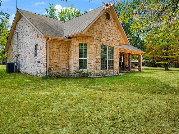 2nd image of 539 County Road 34775
