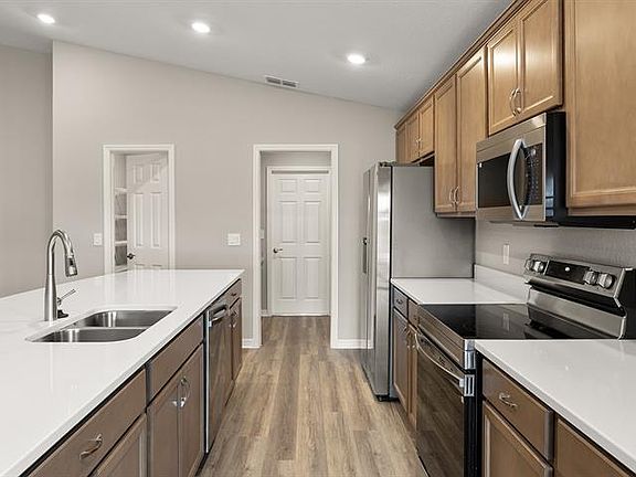 5th image of 5587 Buckeye Bend Dr