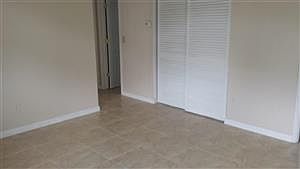 1st image of 1442 Corinthian Ave