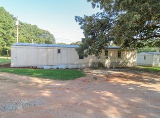 31 Cameron Cir, Muscle Shoals, AL 35661