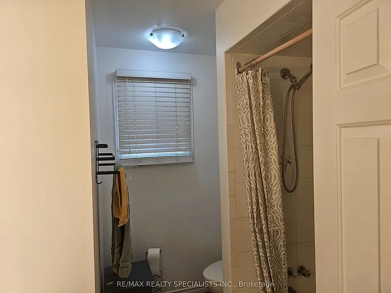 283 Delancey Blvd — Photo 29