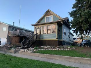 808 5th Ave NW, Mandan, ND 58554