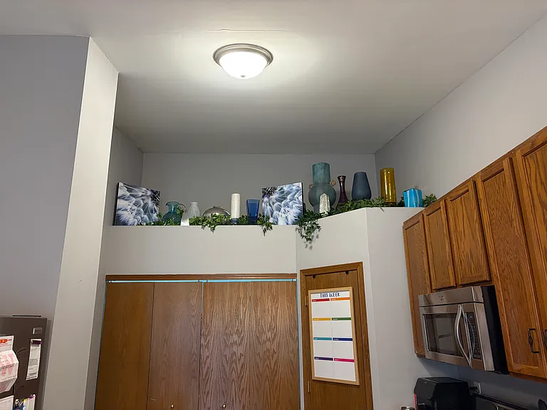 701 Blackstone Ct — Photo 12