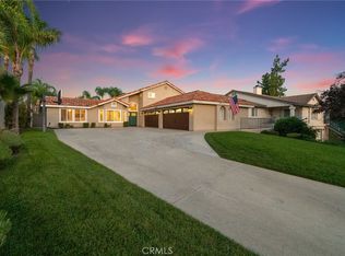 29474 Longhorn Dr, Canyon Lake, CA 92587