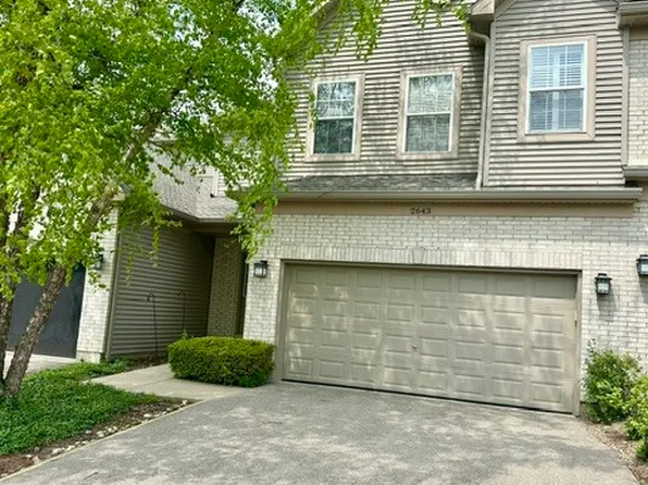 2643 Granite Ct #B, Crystal Lake, IL 60012