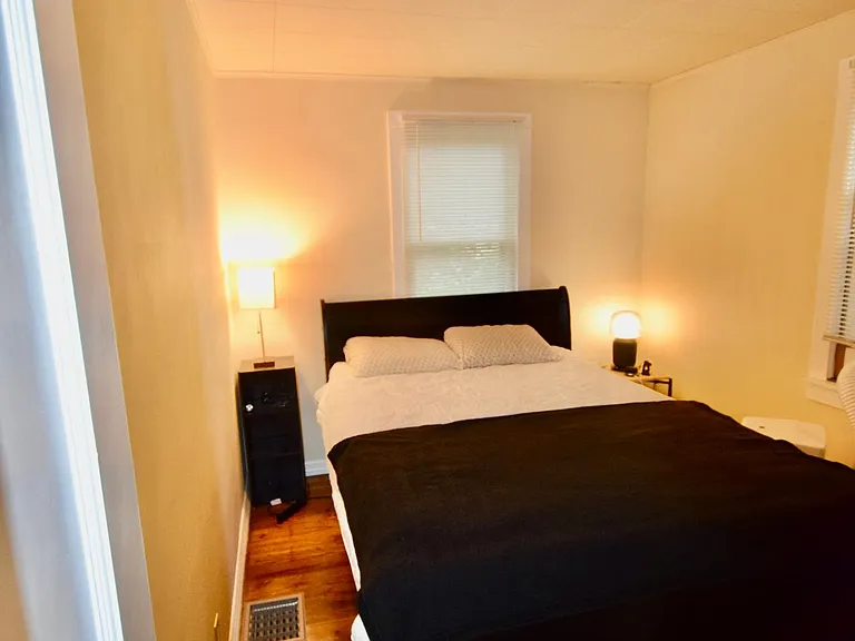 6308 Bedford St — Photo 7