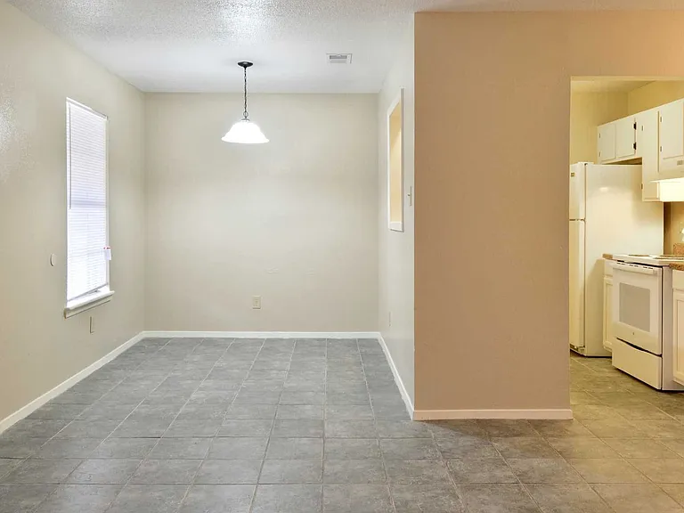 Crossings Apartments — Photo 27