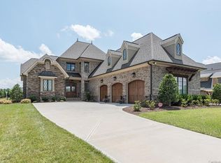 9813 Aristides Dr, Waxhaw, NC 28173