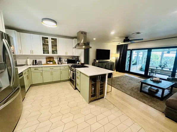 101 E Croslin St, Austin, TX 78752