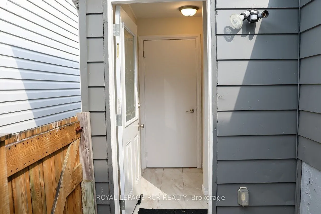 1 bed, $1,700 — Photo 3