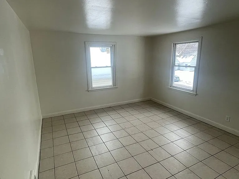 3822-3824 N 36th St. (Duplex) — Photo 2