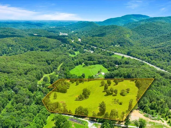 Dilbeck Ln, Caryville, TN 37714