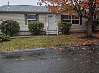 11 Stagecoach Way, Manchester, NH 03104