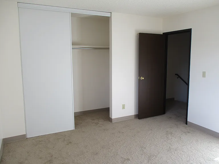 Bedroom-carpeted