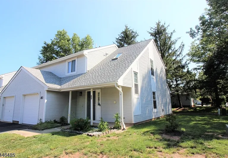 83 Winchester Way — Photo 21