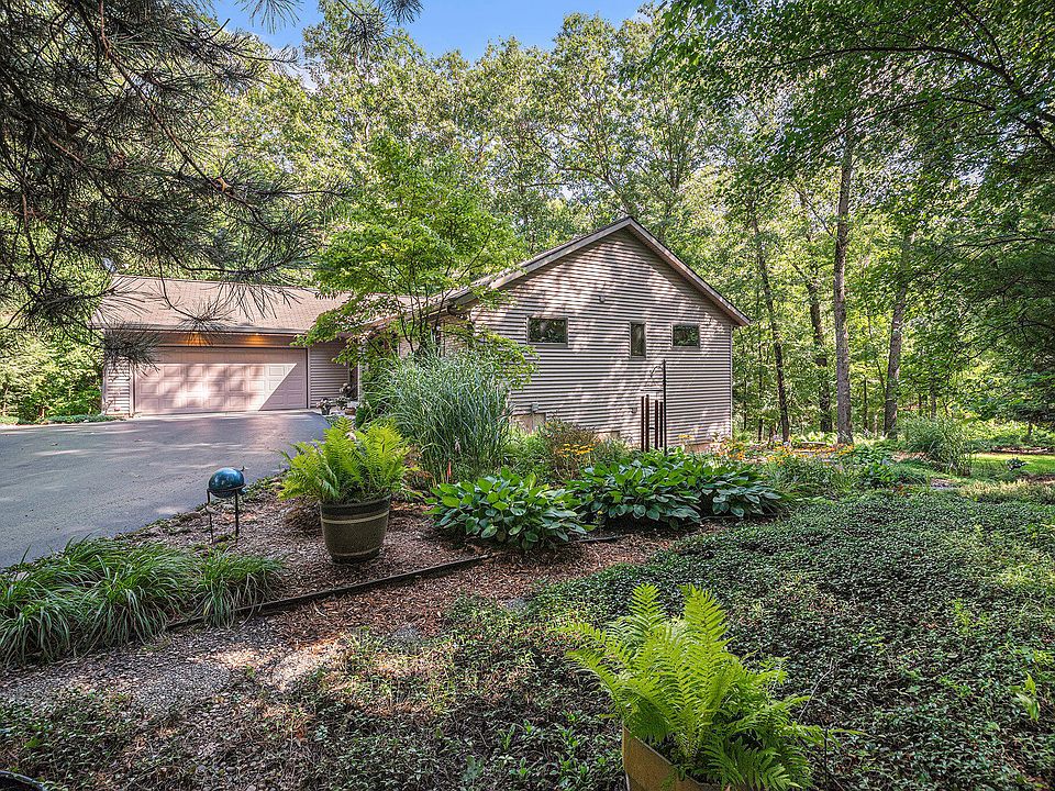 1st image of 7175 Rolling Oaks Ln