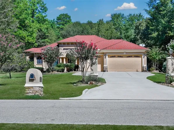 15516 Queen Elizabeth Ct, Montgomery, TX 77316
