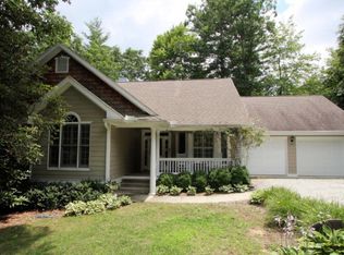 143 Stonecreek Xing, Sapphire, NC 28774