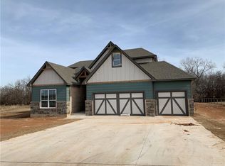 4120 Hawksbill Rd, Newcastle, OK 73065