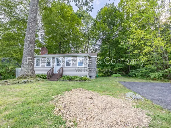 102 Lake Rd, Coventry, CT 06238