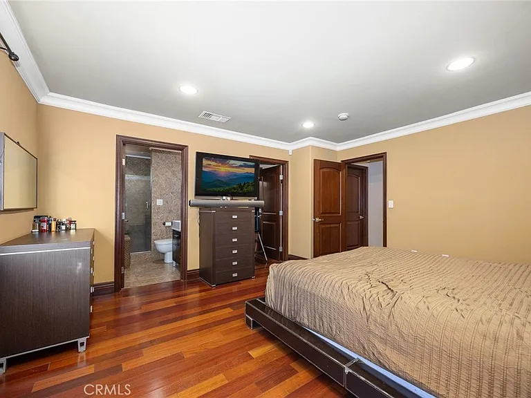 10610 Oak Tree Way — Photo 24