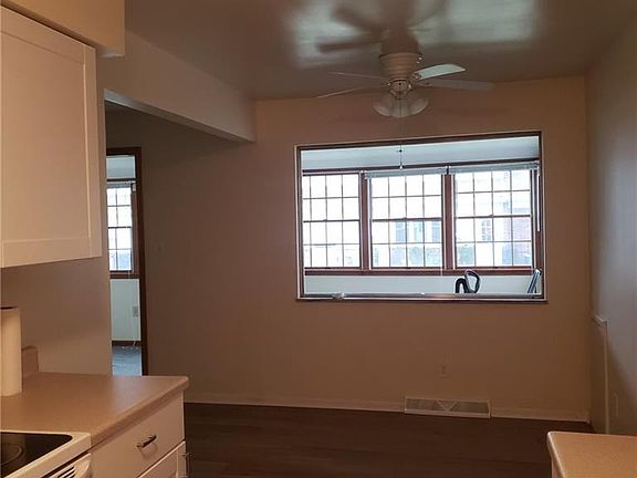 5th image of 25400 Country Club Blvd Unit 4