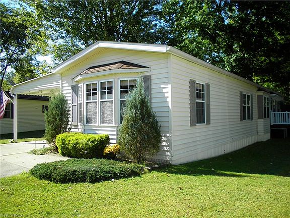 2nd image of 1229 Columbiana Lisbon Rd Lot 19