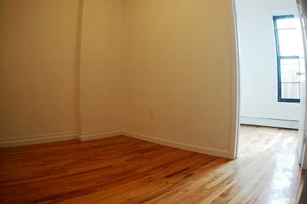 Rented by Mark David | media 29